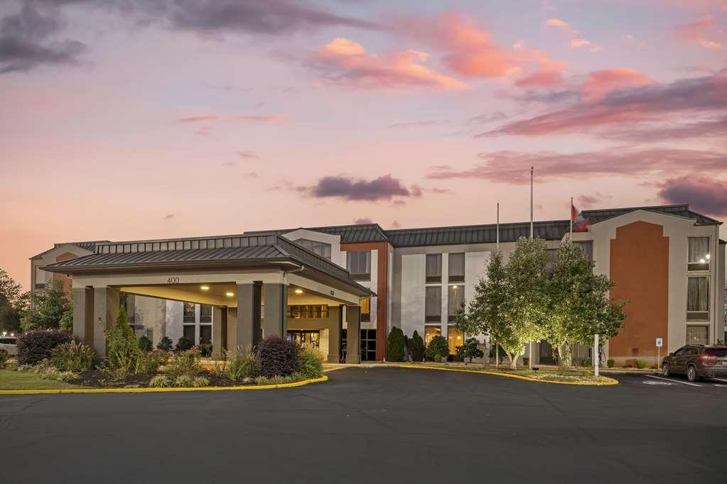 Best Western New Albany Hotel Exterior photo